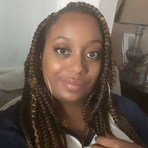 Meet your Posher, Jasmine